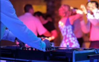Eure Hochzeits DJs in Berlin Hochzeits DJs in Berlin