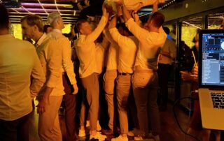 HochzeitsDJBerlin_party_jump Hochzeits Party Berlin