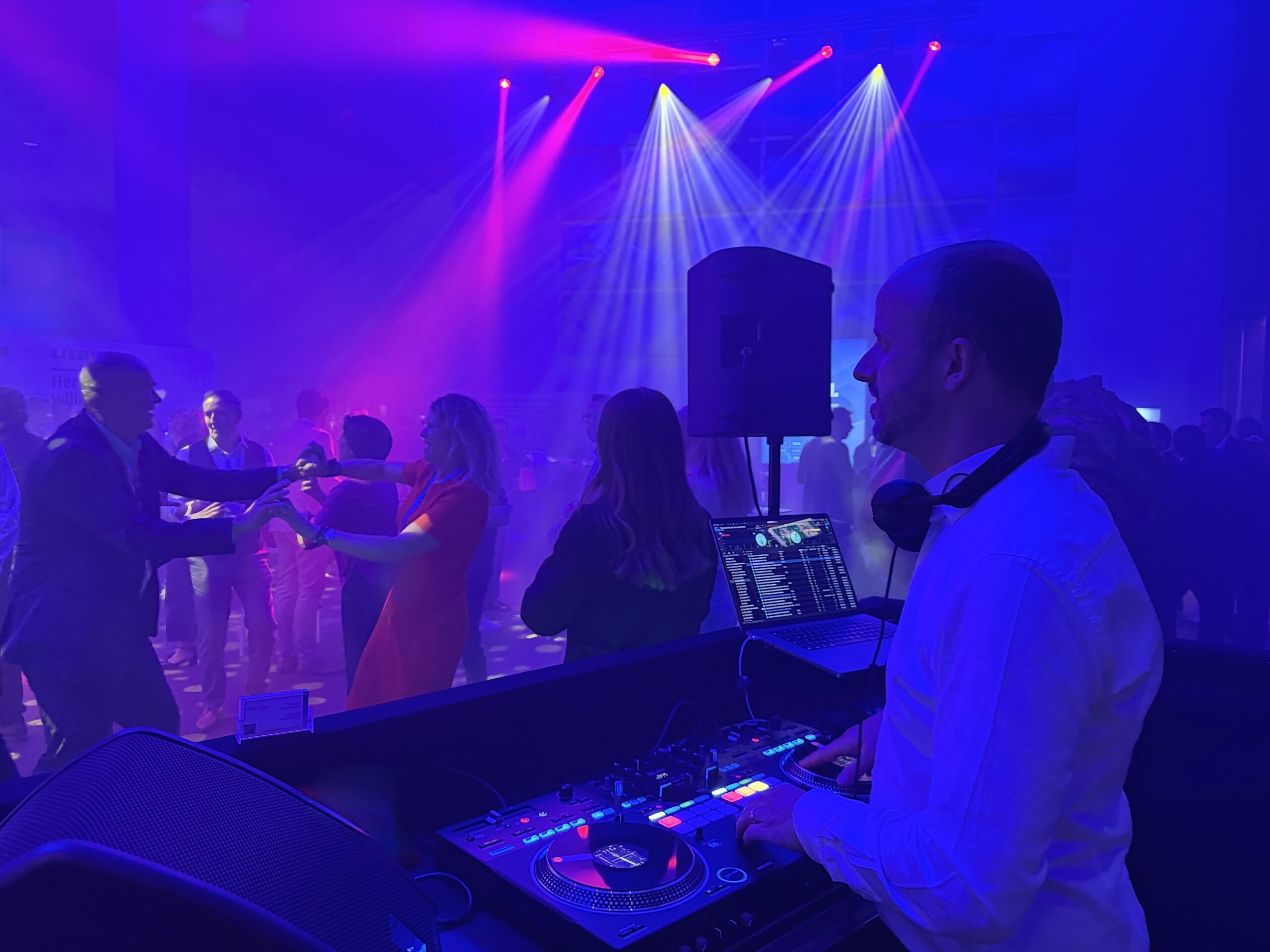 HochzeitsDJBerlin_party_tanzen